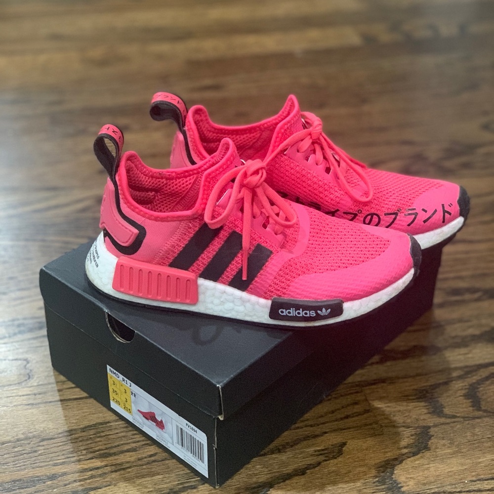 Good Condition Adidas NMD R1 Shoes Kids US Size 3.5 Pink & Black